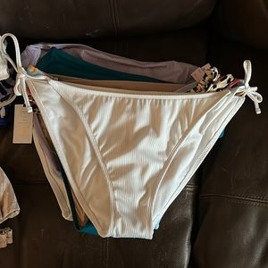 NWOT Women’s Ribbed Side- Tie Scoop Front High Leg Cheeky Bikini Bottom